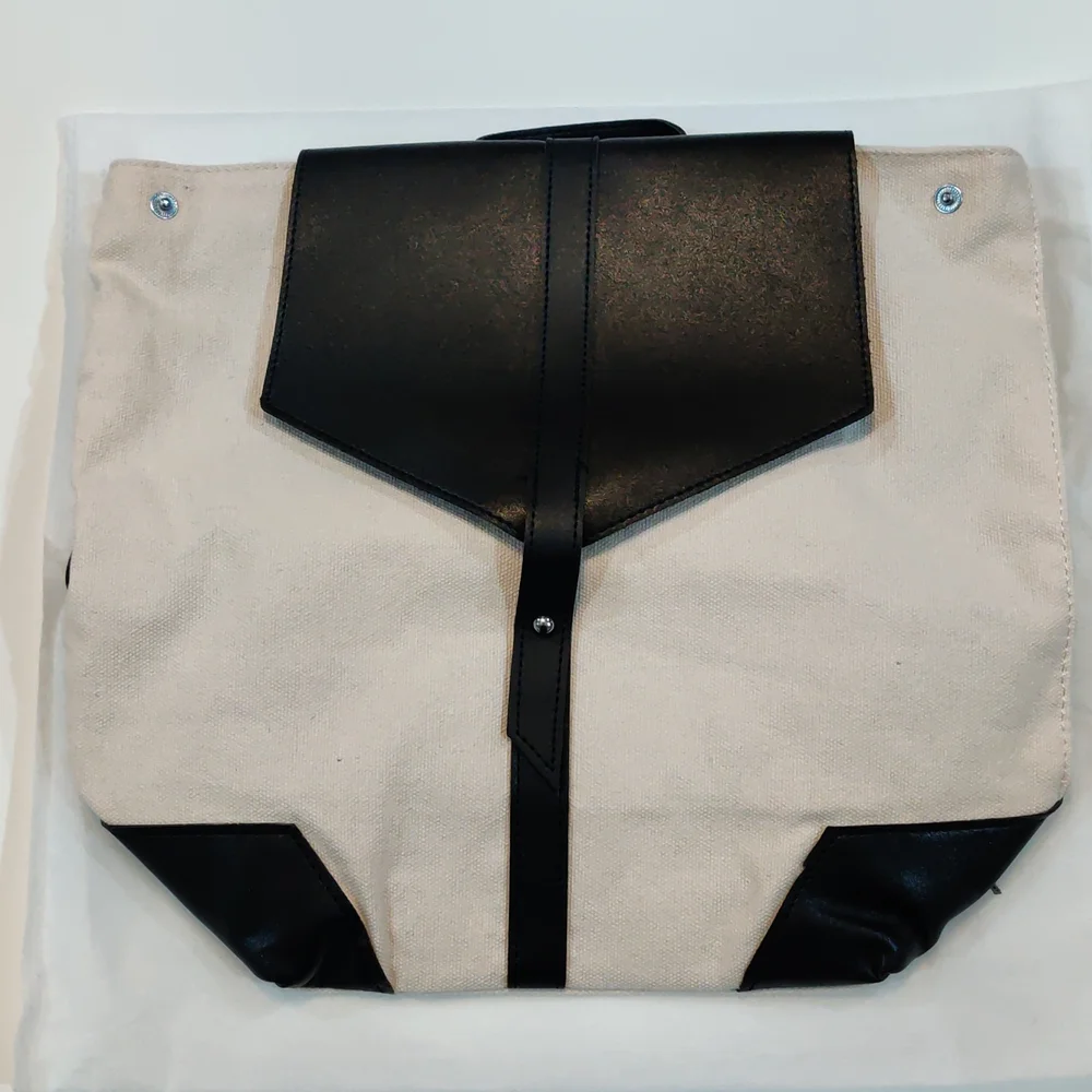 Deux Lux Vegan Backpack - Picture 5 of 7